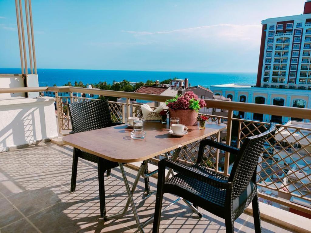 Lara Park Suites Анталья Экстерьер фото